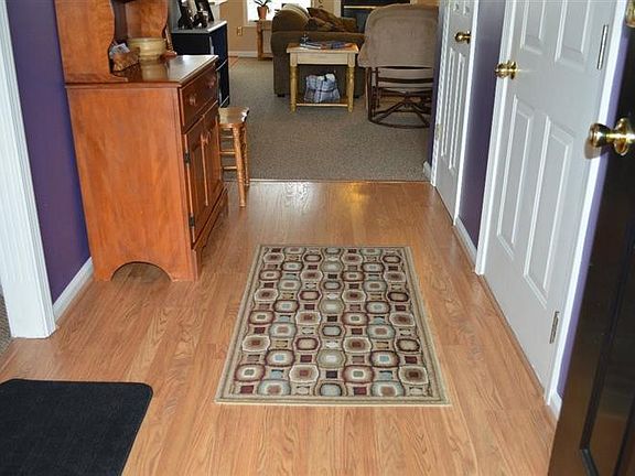 3rd image of 110 Cottage Garden Ln