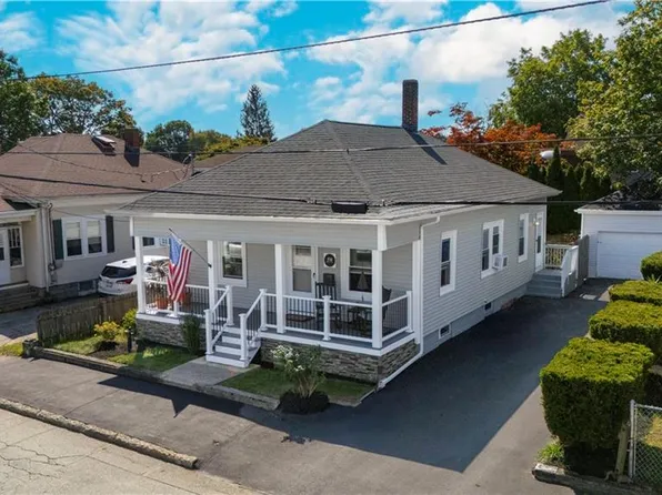 50 Finch Ave, Pawtucket, RI 02860