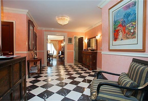 4th image of 200 Central Park S APT 15A