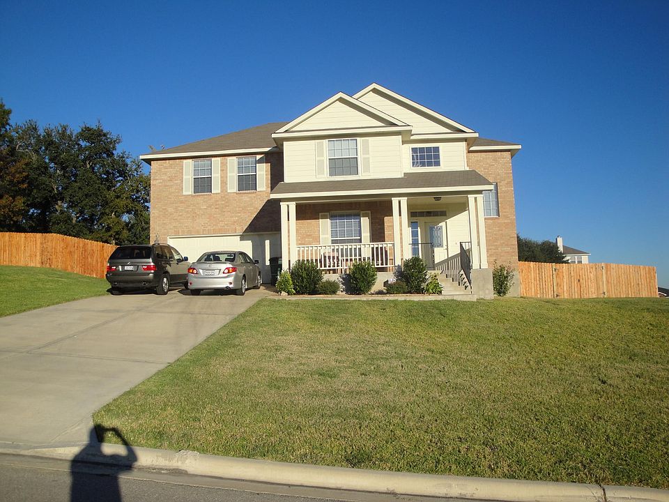 1st image of 968 Rolling Hills Dr