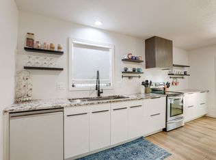 4606 NW 83rd St, Kansas City, MO 64151
