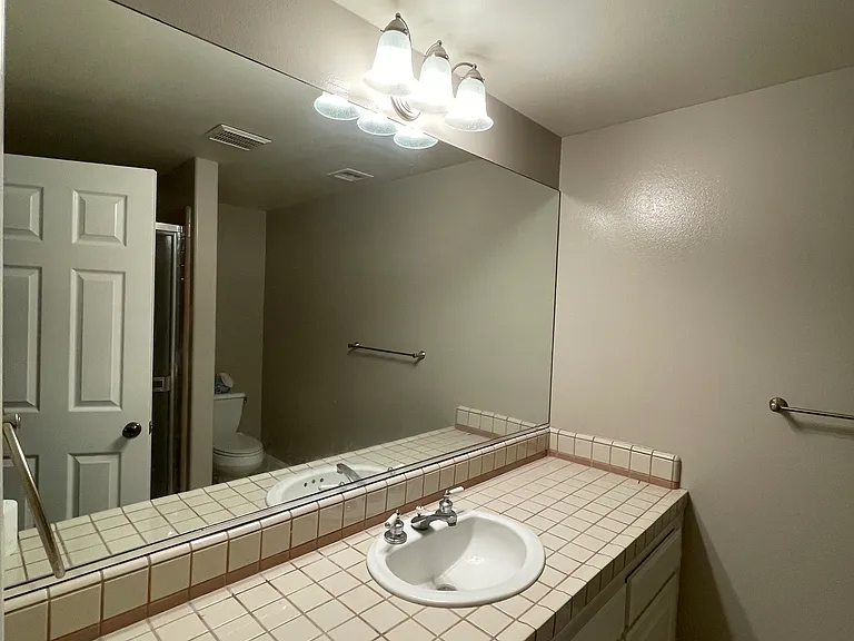 6600 Sea Cove Dr — Photo 25