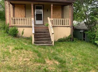709 Stuart St, Staunton, VA 24401
