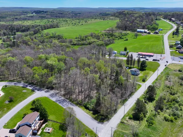 0 Pomroys Dr #10C, Windber, PA 15963