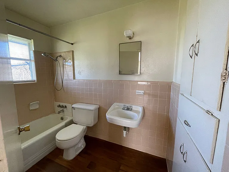 1803 N WS Young Dr — Photo 12