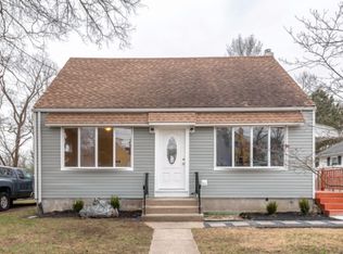 134 Jefferson Ave, Magnolia, NJ 08049