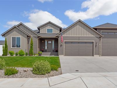 839 N Newport Loop, East Wenatchee, WA, 98802