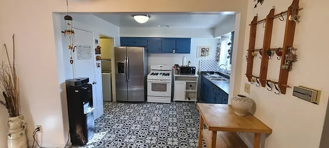 5 bed, $800 — Photo 3