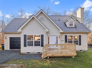 8555 Bumble Bee Way, Tobyhanna, PA
