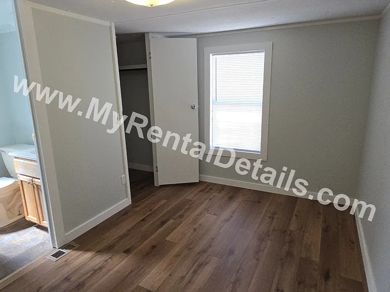 49 Brookdale Rd #17 — Photo 17