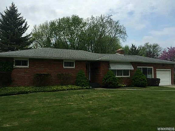 2nd image of 470 Roncroff Dr