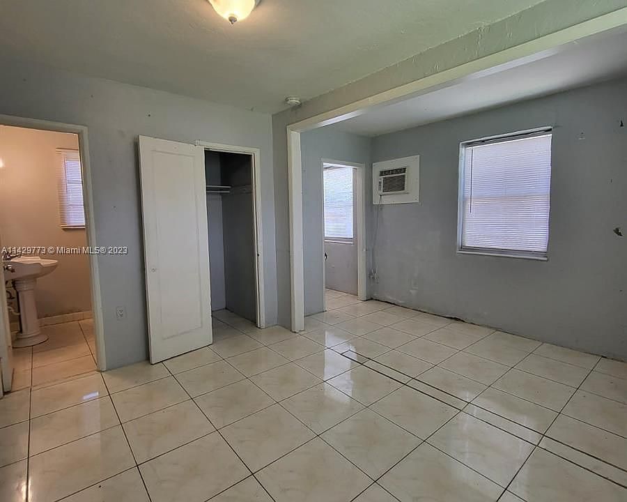 1st image of 1437 NE 110th Ter APT 3