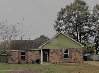 10165 Yates Dr, Olive Branch, MS 38654