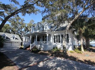 21 Big Dataw Point Ct, Saint Helena Island, SC 29920