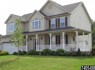 36 Laura Ln, Gettysburg, PA 17325