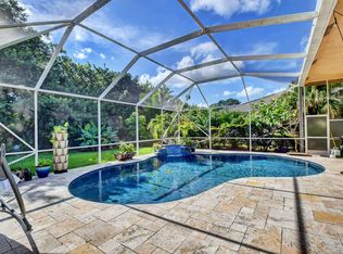 9557 Parkview Ave, Boca Raton, FL 33428