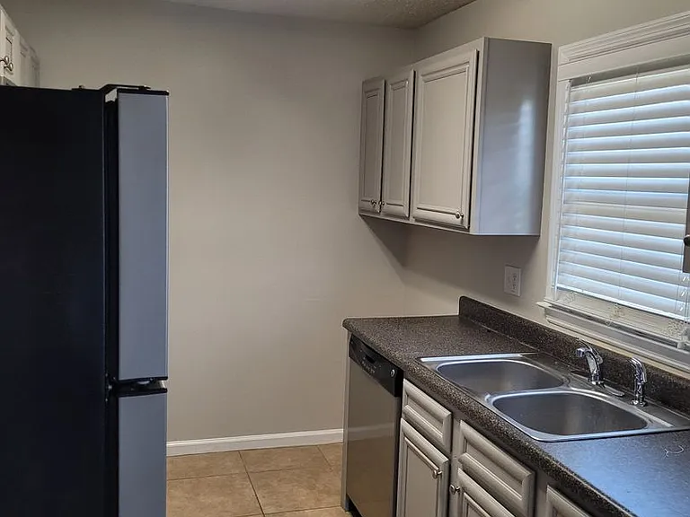 2617 Berma Ct — Photo 3