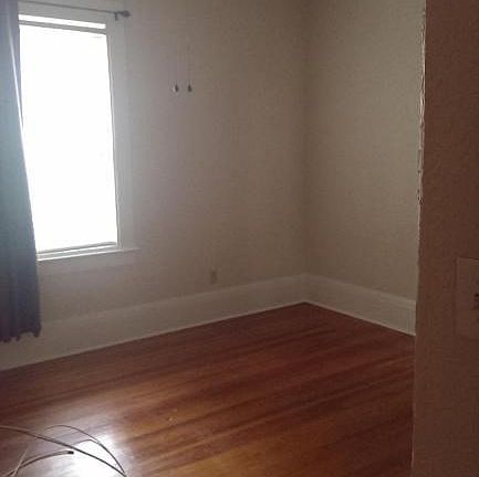 Bedroom2