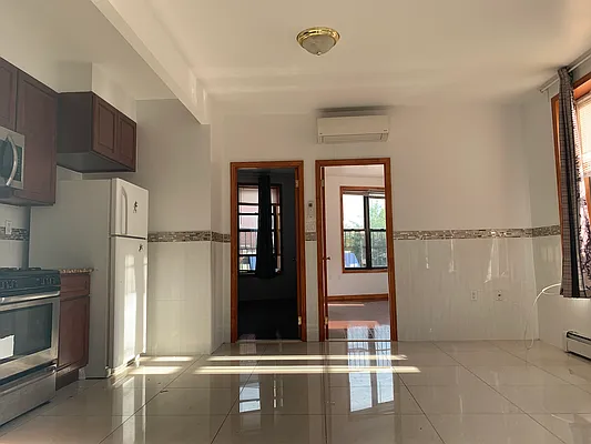 Rented by Gosen Properties | media 7