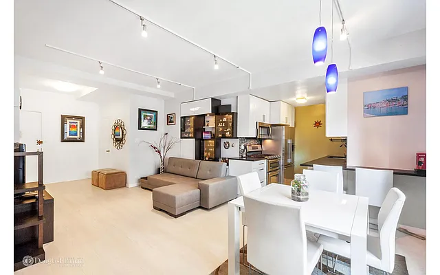 Sold by Douglas Elliman | media 19