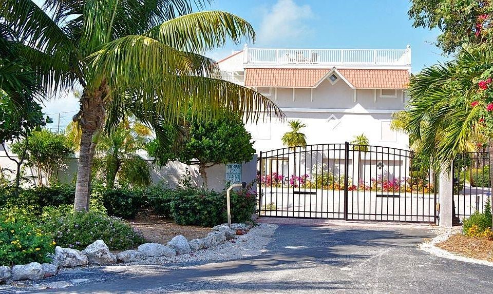 1st image of 12400 Overseas Hwy APT 1