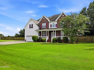 100 Farmington Drive, Richlands, NC 28574