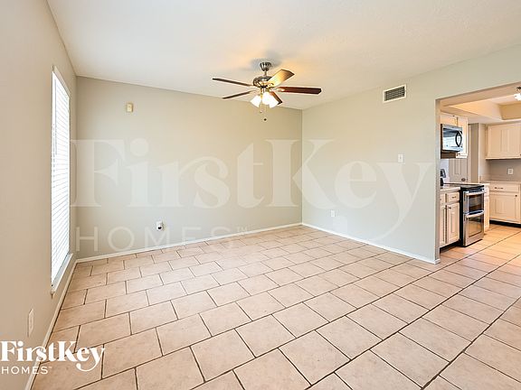 3rd image of 1219 Briarmead Dr