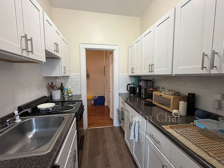 2051 Commonwealth Ave #4 — Photo 17