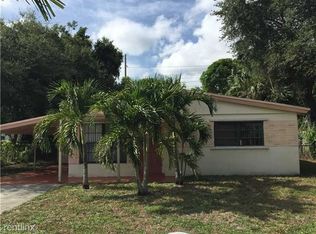5827 N Farragut Dr, Hollywood, FL 33021