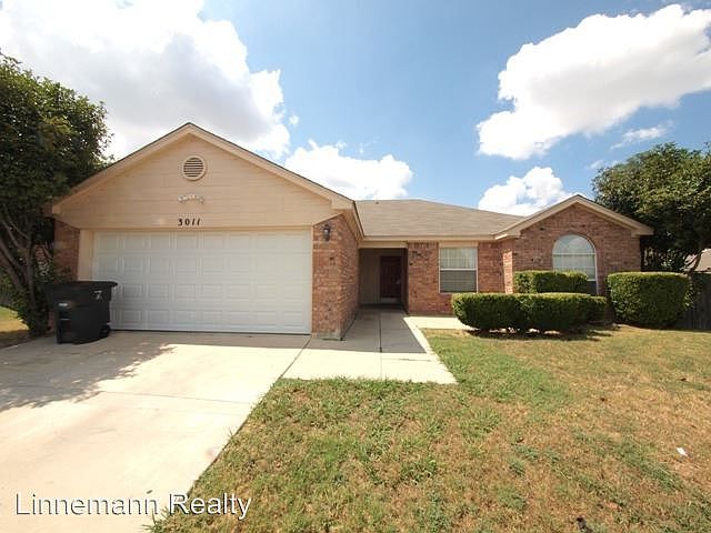 1st image of 3011 O W Curry Dr