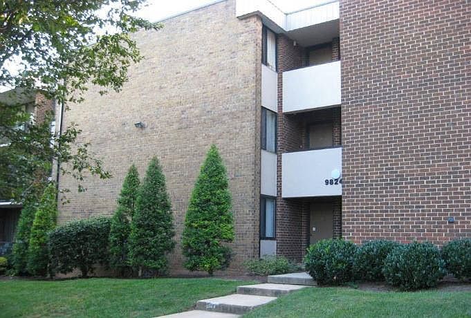 Front Walk Way