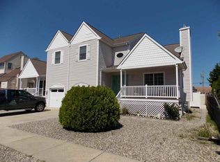 115 E Richmond Ave, Wildwood Crest, NJ 08260