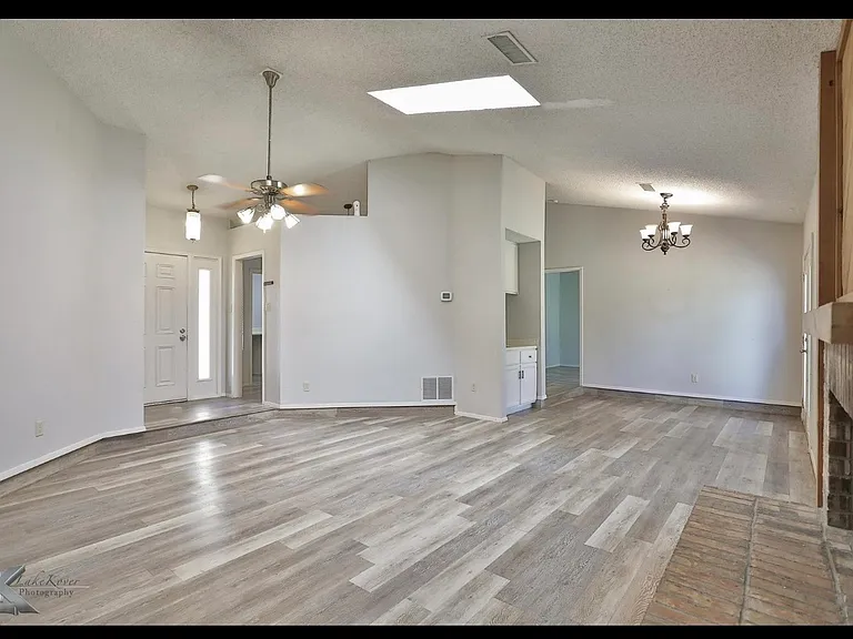 6001 Michael Ct — Photo 7