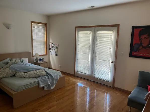 844 W Buckingham Pl, Chicago, IL 60657