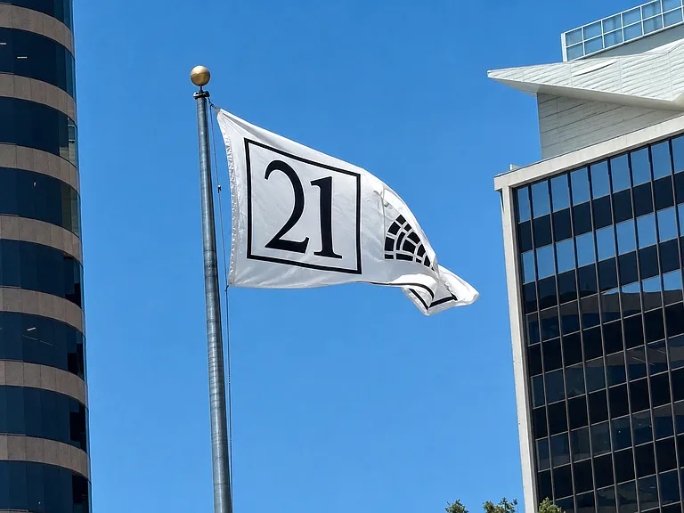The well known "21" flag