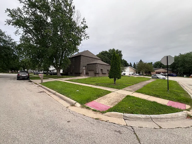 1637 Sheffield Dr — Photo 26