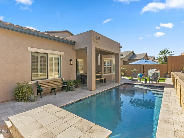 8456 W QUAIL TRACK Drive, Peoria, AZ 85383