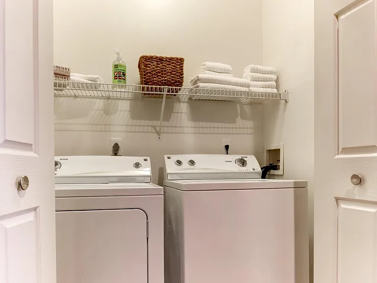 The Bradford at Easton Apartment Homes — Photo 13