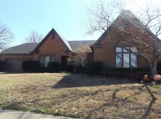 8255 Linkwood Ln, Cordova, TN 38018