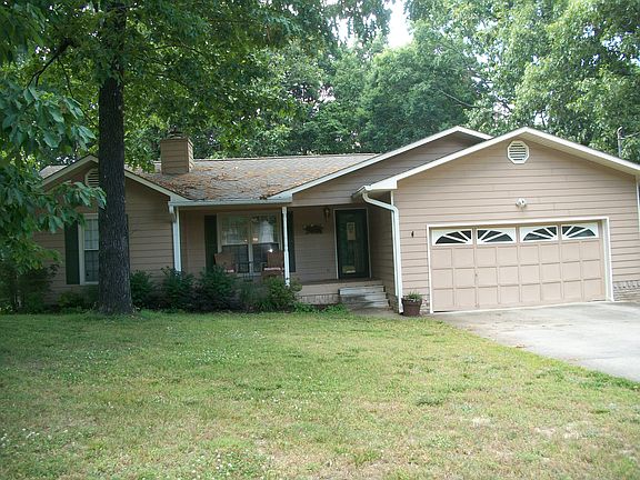 2nd image of 5007 Hunter Village Dr
