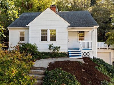 813 N Coalter St, Staunton, VA, 24401