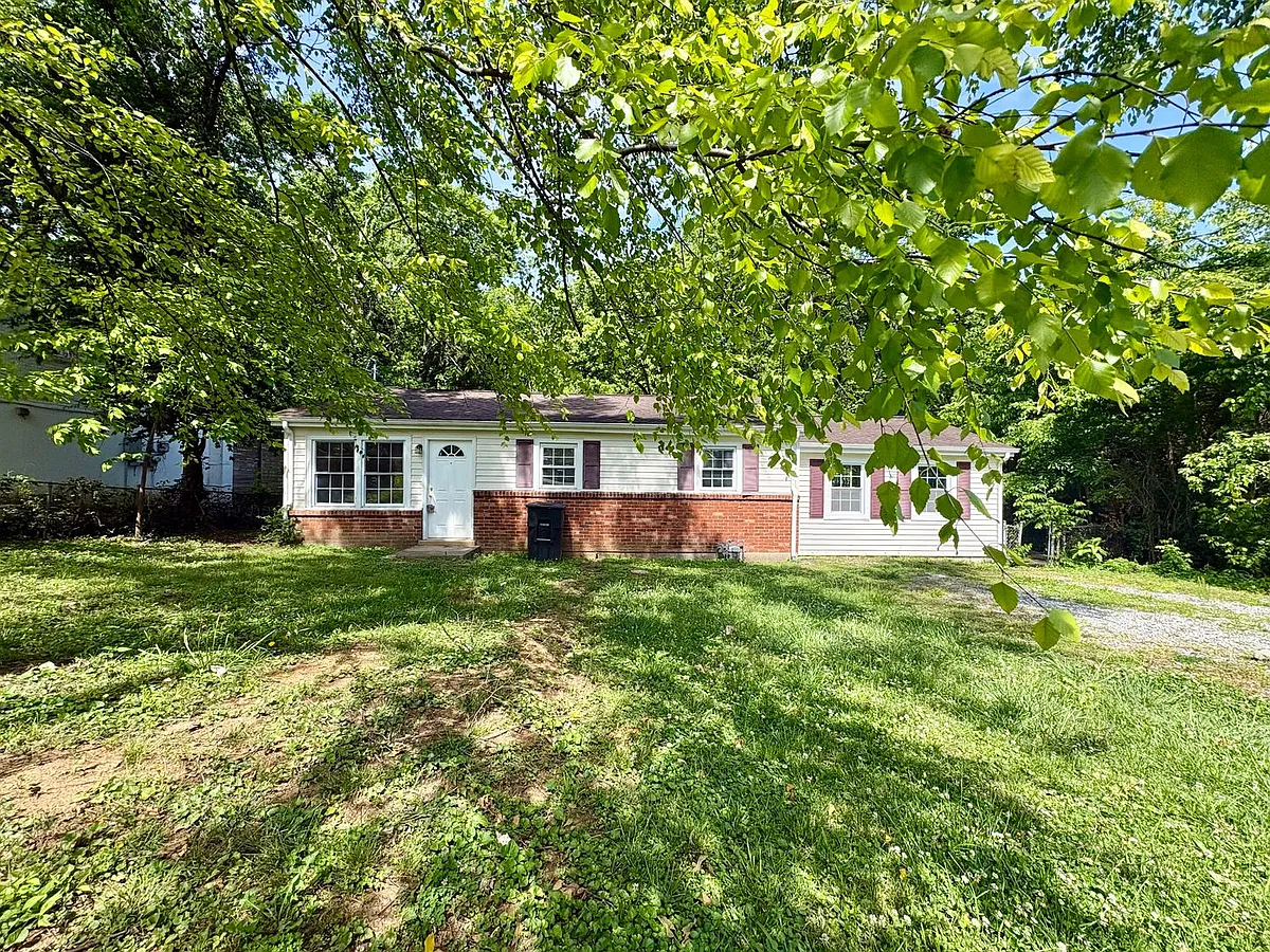 Building Photo - 4020 Hutson Ave