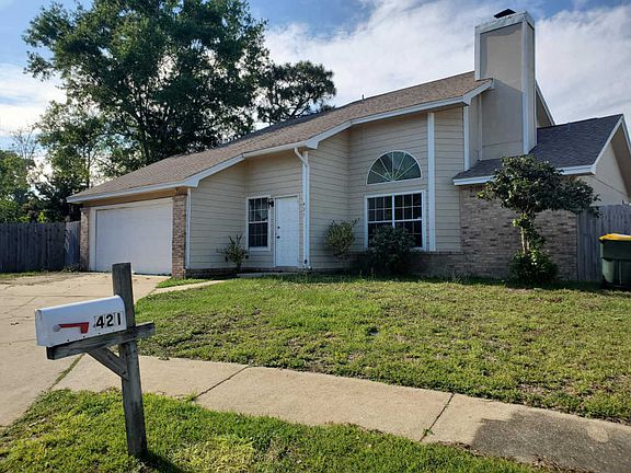 2nd image of 421 Village Ct