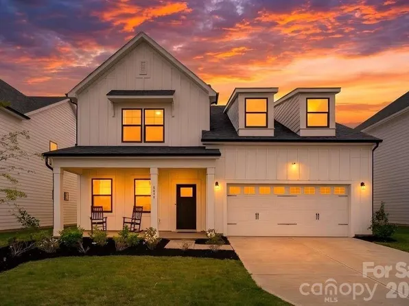 8604 Bridgegate Dr, Huntersville, NC 28078