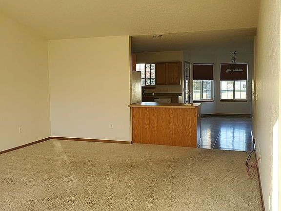 3rd image of 105 Gull Path