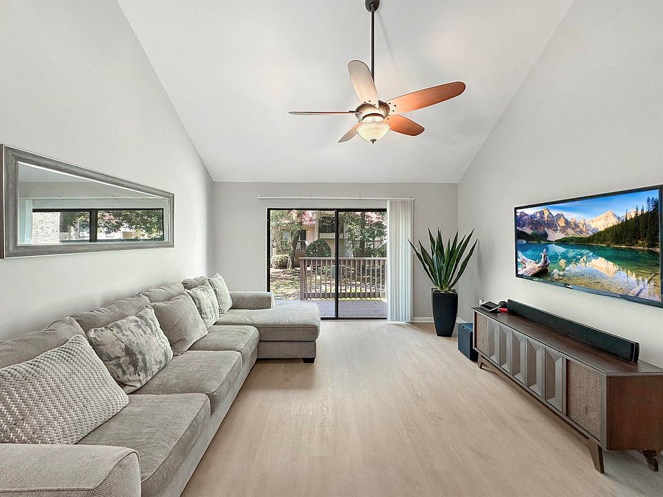 1st image of 94 Marina Cove Dr