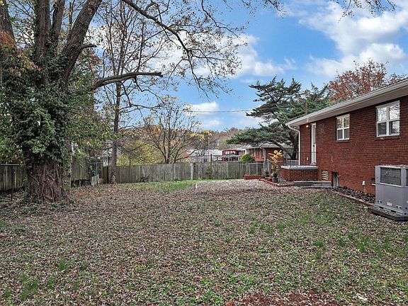 4th image of 3723 Timber Cir