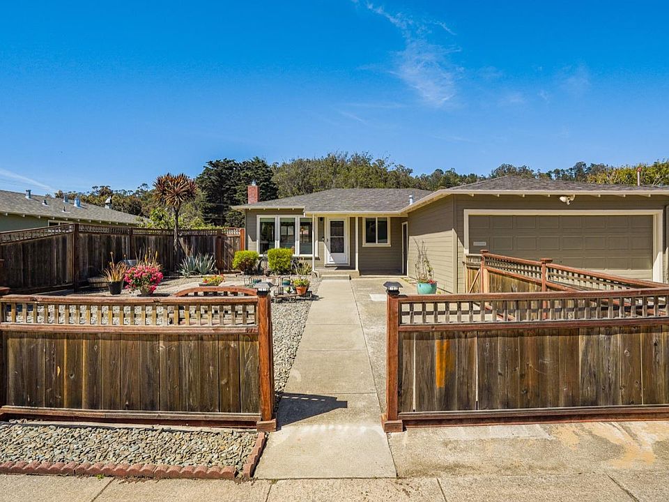 1st image of 1390 Solano Dr