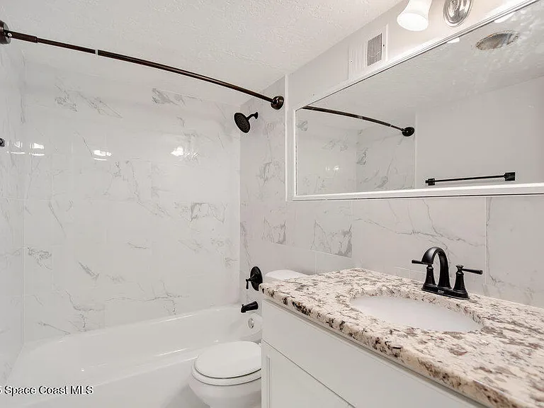 401 Monroe Ave #B105 — Photo 11