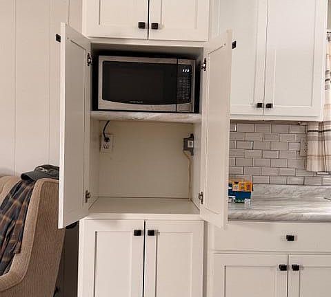 5th image of 283 Browns Church Rd